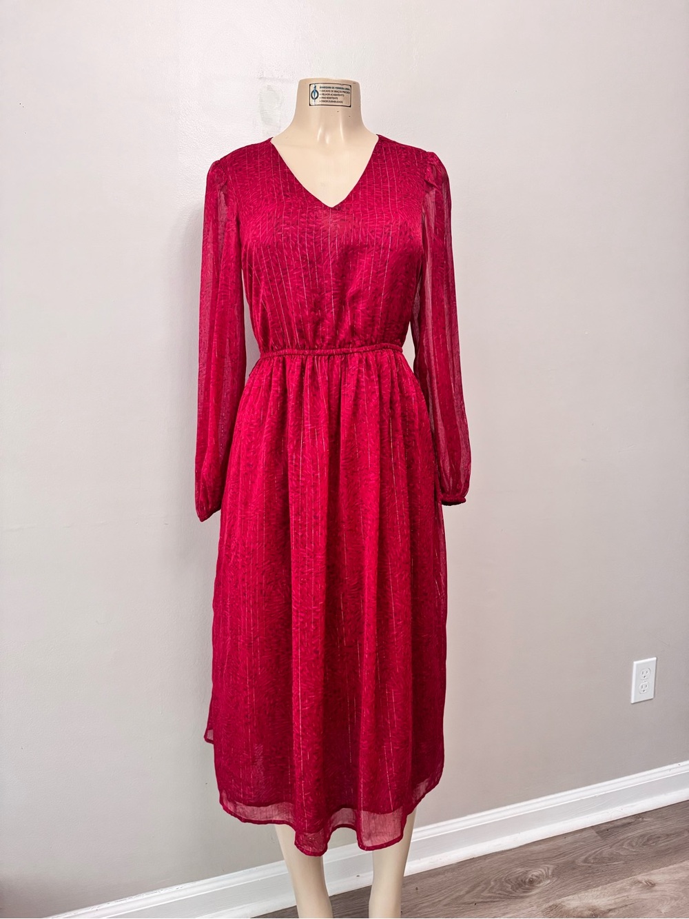 Women’s Red V-Neck Speckled Gold Pin Stripe Dress